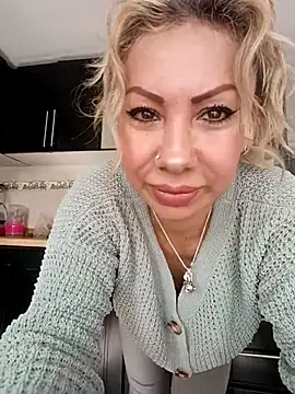 Stripchat Sex Cam for coral_smitth
