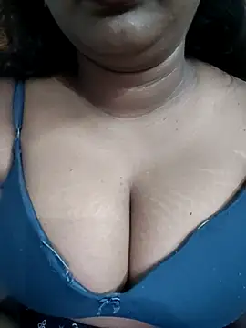 Stripchat Sex Cam for Chubbygirl_2