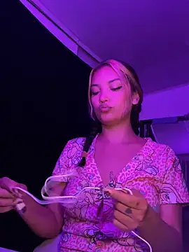 Stripchat Sex Cam for baby_lizy