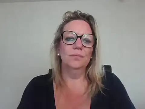 Stripchat Sex Cam for Silkesquirt