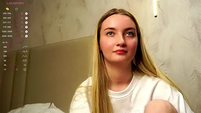 Stripchat Sex Cam for LucettaCreswell