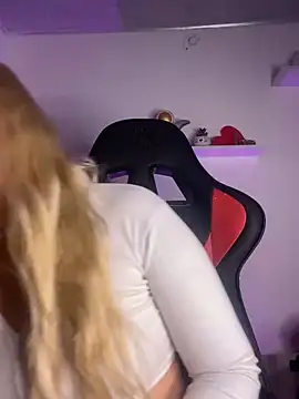 Stripchat Sex Cam for Irisweet_