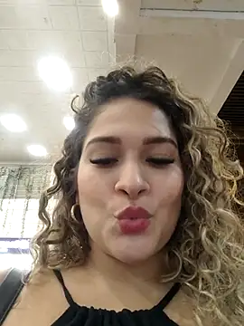 Stripchat Sex Cam for Sara_smiiith211