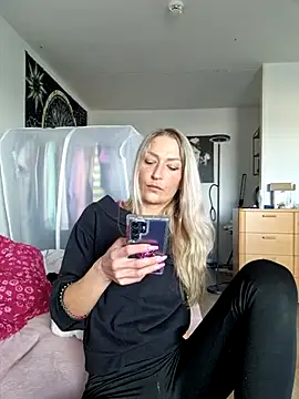 Stripchat Sex Cam for -Jeany-