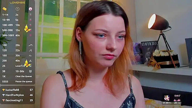 Stripchat Sex Cam for pretty_little_thing