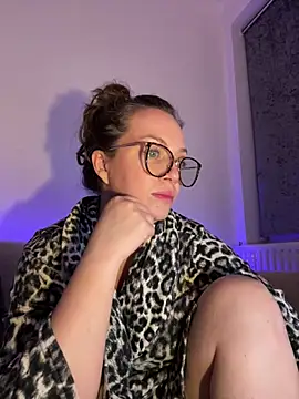 Stripchat Sex Cam for FemDom_RubyKnightXXO