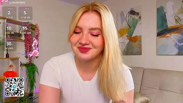 Stripchat Sex Cam for oliviabr0wn0