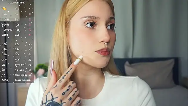 Stripchat Sex Cam for OttilieHeckIer