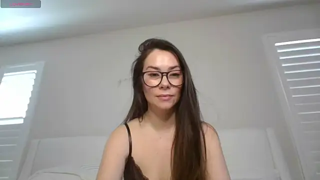 Stripchat Sex Cam for mixedasiangirl