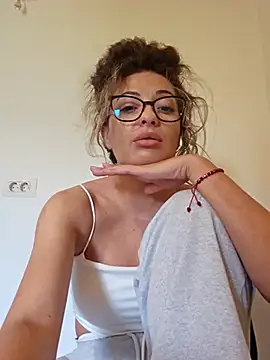 Stripchat Sex Cam for Selenna_emma